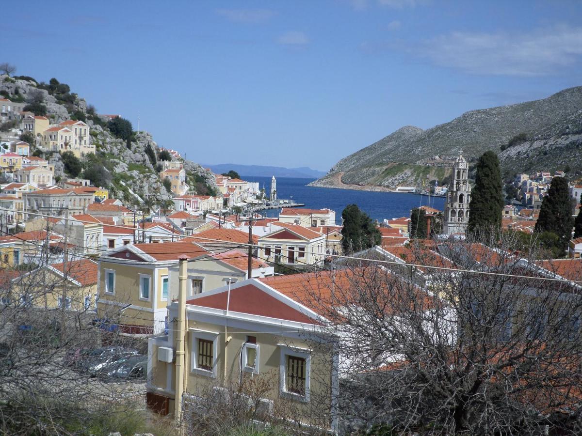 Apartamento Grandma'S House Symi Exterior foto