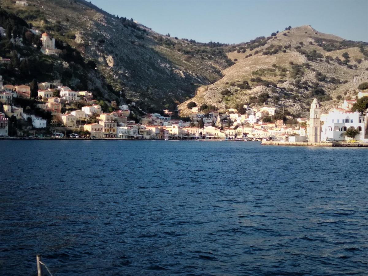 Apartamento Grandma'S House Symi Exterior foto
